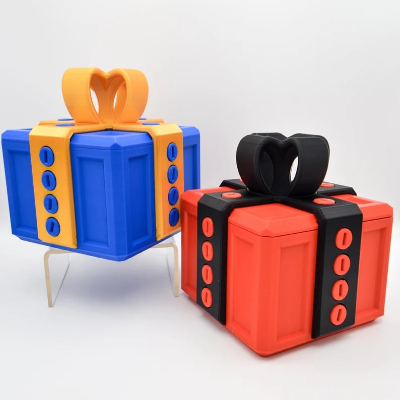 ๐ 3D Printed Annoying Gift Box Ornaments ๐ - Ideal for Pranks and Mischief!