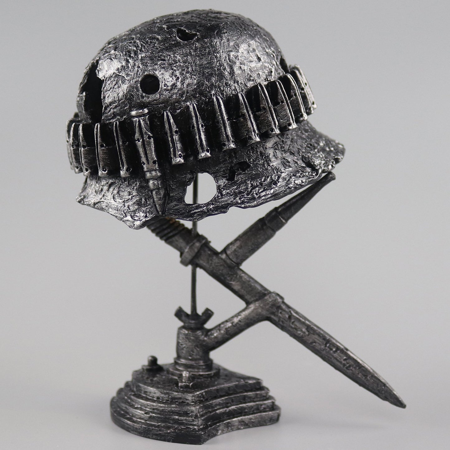 Stahlhelm Helmet Table Lamp